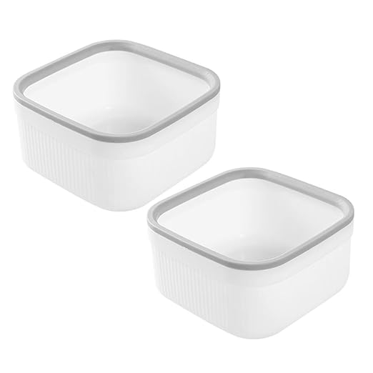 GLEAVI 2pcs Mini Trash Can for Desk Compact Waste Bin Slim Design for Office Kitchen and Bedroom Use Lightweight Portable Desktop Organizer Stylish