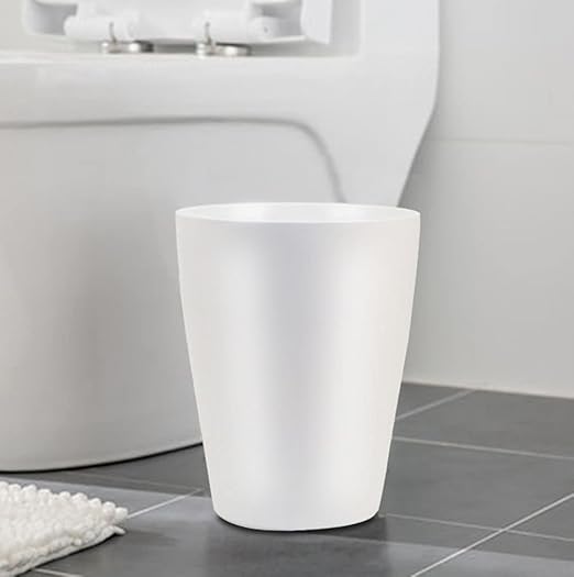 Feisco Small Trash Can,Plastic Round Bathroom Wastebasket Garbage Can for Bathroom Bedroom Kitchen Office (White, Pack of 4)