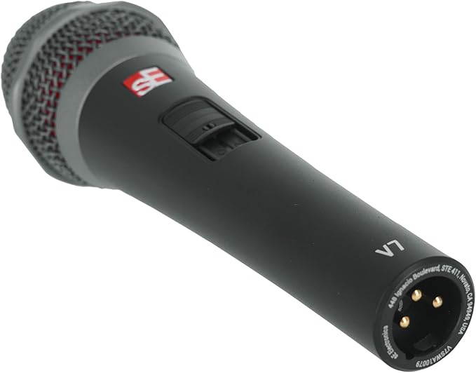 Audiosavings SE Electronics V7 Switch Bundle: Supercardioid Handheld Dynamic Microphone with Magnetic On Off Switch, WS07 External Windscreen for Plosive Reduction, Vocal Use, Talkback, 2-Items