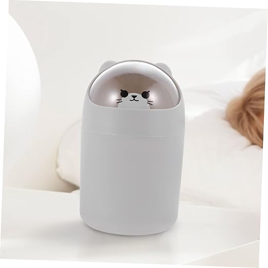 Vaguelly Cute Bear Desktop Trash Can Lid Mini Plastic Waste Bin for Office and Home Slim Cartoon Garbage Can for Bedroom and Desk