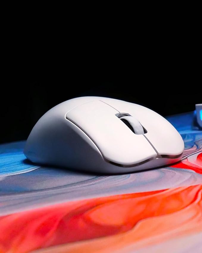 CHERRY XTRFY M68 Wireless | Ultra-Fast and Light Gaming Mouse (M68 Pro 8K, White)