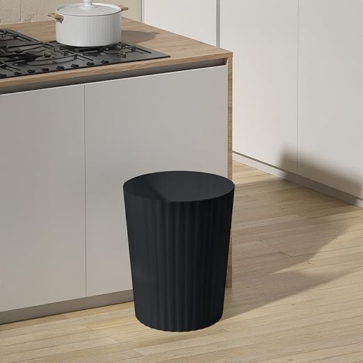 Small Platic 2 Gallon Trash Can - Compact Wastebin for Bathroom, Kitchen, Office, Home Use - Black