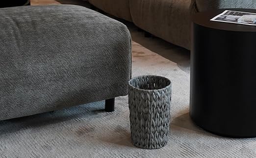 Coeusy Wicker Trash Can,Small Bathroom Trash Can,Waterproof Wicker Waste Basket for Bathroom,Handwoven Wastebasket for Office,2 Gallon Grey Round