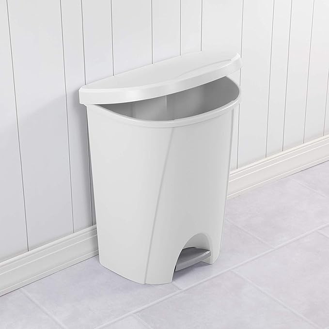 STERILITE 10948004 Step Can, White, 6.6 Gallon