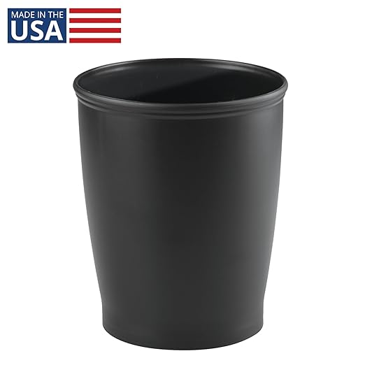 iDesign - 93437 iDesign Kent Plastic Wastebasket, Small Round Plastic Trash Can for Bathroom, Bedroom, Dorm, College, Office, 8.25" x 10", Black
