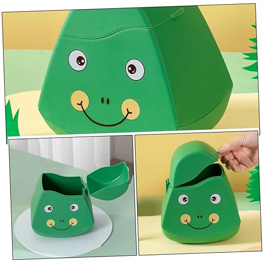 PRETYZOOM Mini Desktop Trash Can Lid Cute Wastebasket for Home Office and Car Compact and Easy to Clean Rubbish Bin for Tidy Workspaces
