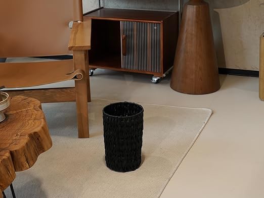 Coeusy Wicker Trash Can,Small Trash Can,Handwoven Waterproof Wicker Trash Basket,Round Garbage Can,Compact Waste Basket for Bathroom,Bedroom,Office,2 Gallon Black
