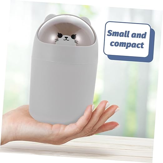 Cute Cartoon Bear Desktop Trash Can Lid Mini Plastic Waste Bin for Home Office Slim Design for Bedroom and Desk