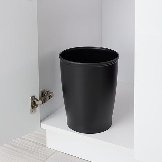 iDesign - 93437 iDesign Kent Plastic Wastebasket, Small Round Plastic Trash Can for Bathroom, Bedroom, Dorm, College, Office, 8.25" x 10", Black