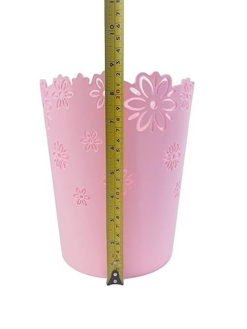 Wastebasket, Hollow Flower Shape Plastic Lidless Wastepaper Baskets Trash Can (Pink, Medium)
