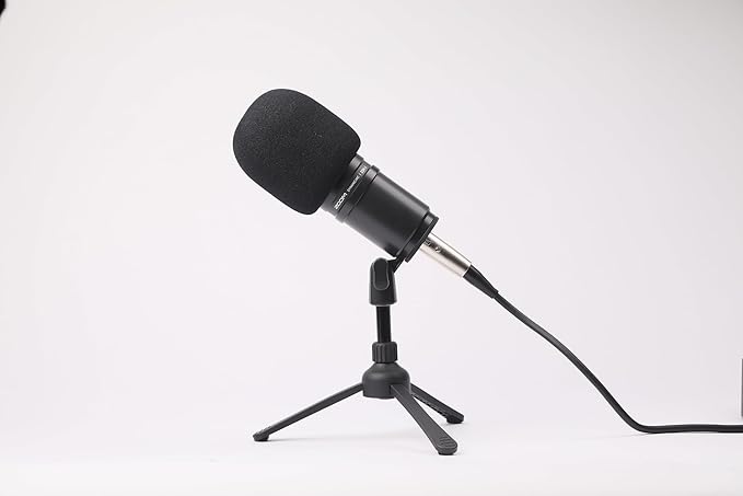 Zoom ZDM-1 Dynamic Microphone for Podcasts, Voice-Overs, Vocals, and More, High SPL Capability, Sturdy Metal Body, and Large Diaphragm