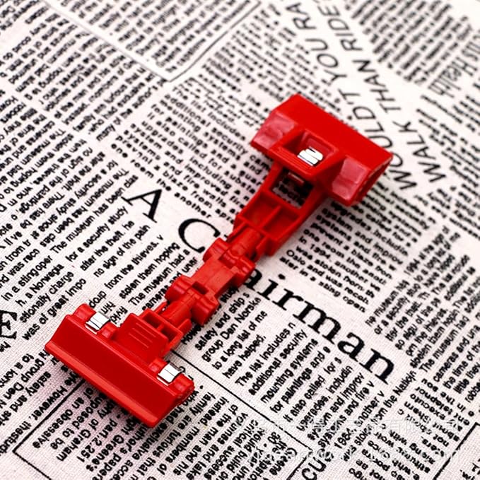 3Pcs Sign Clips Clip Holder Sign Holder Clip Paper Holder for Computer Monitor Clip Sign Holders for Table Top Clip On Sign for Paper Holder Computer Monitor Handy Artist Supplies Holde (Red)