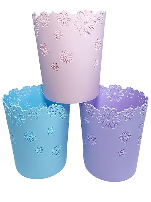 Wastebasket, Hollow Flower Shape Plastic Lidless Wastepaper Baskets Trash Can (Blue, Mini)