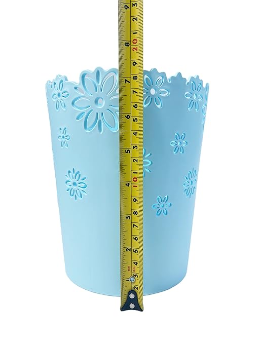 Wastebasket, Hollow Flower Shape Plastic Lidless Wastepaper Baskets Trash Can (Blue, Mini)