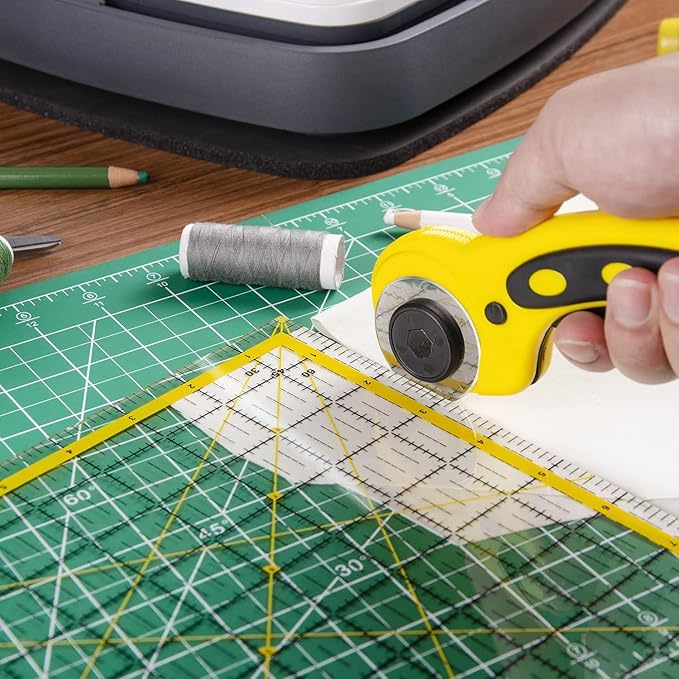Ecraft Self-Healing Cutting Mat 12x18 Inch, Double-Sided 5-Ply Gridded Rotary Cutting Board, Non-Slip Surface for Sewing, Quilting & Crafts, Green/Black