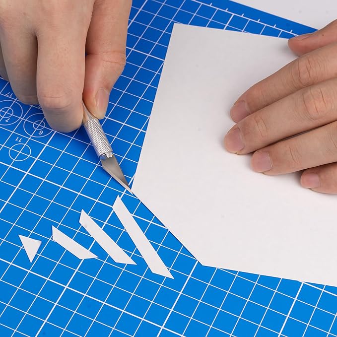 DIYSELF Cutting Mat 9in×12in, Cutting Mats for Crafts, Self Healing Cutting Mat A4, Fabric Cutting Mats Double Side for Sewing, Quilting, Craft Mat for Desktop, Matting & Mounting Materials