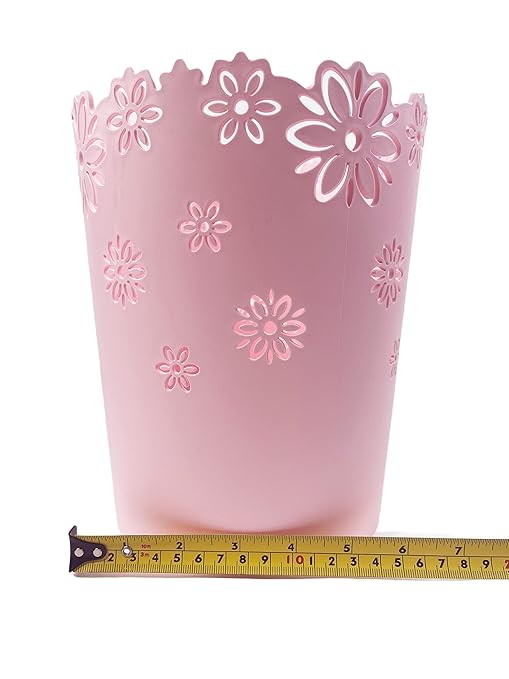 Wastebasket, Hollow Flower Shape Plastic Lidless Wastepaper Baskets Trash Can (Pink, Medium)