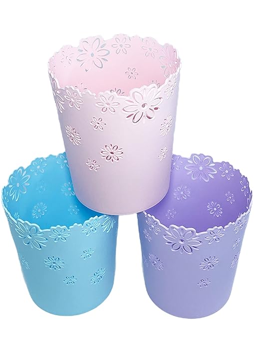 Wastebasket, Hollow Flower Shape Plastic Lidless Wastepaper Baskets Trash Can (Purple, Large)