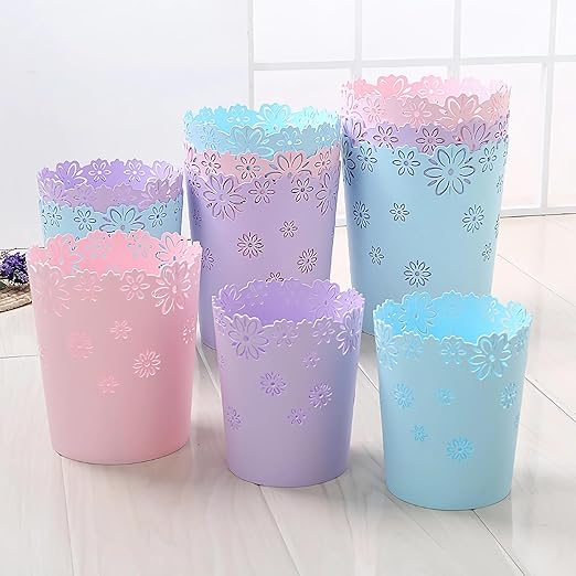Mini Wastebasket Blue Trash Can 1.8 Gallons Garbage can for Bedroom Wastebasket Hollow Flower Shape Plastic Lidless Wastepaper Baskets Trash Can Bedroom Small Trash can (Blue, M)
