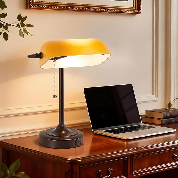 EJIAXIN Vintage Bankers Lamp - Retro Desk Lamp with USB & Type C Charging Ports Traditional Pull Chain Switch Library Table Lamp for Home Office Nightstand Bedroom Side Table Lamp(Amber Glass Shade)
