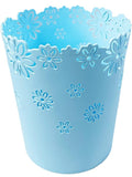Wastebasket, Hollow Flower Shape Plastic Lidless Wastepaper Baskets Trash Can (Blue, Mini)