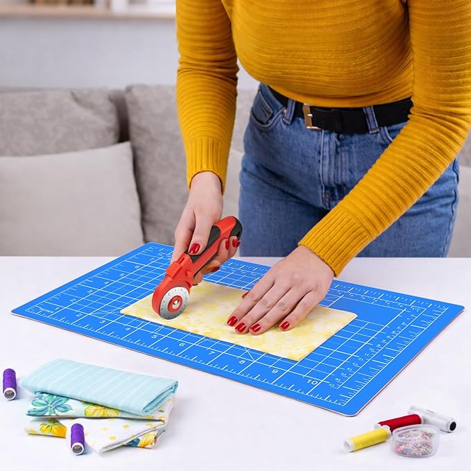 DIYSELF Cutting Mat 9in×12in, Cutting Mats for Crafts, Self Healing Cutting Mat A4, Fabric Cutting Mats Double Side for Sewing, Quilting, Craft Mat for Desktop, Matting & Mounting Materials