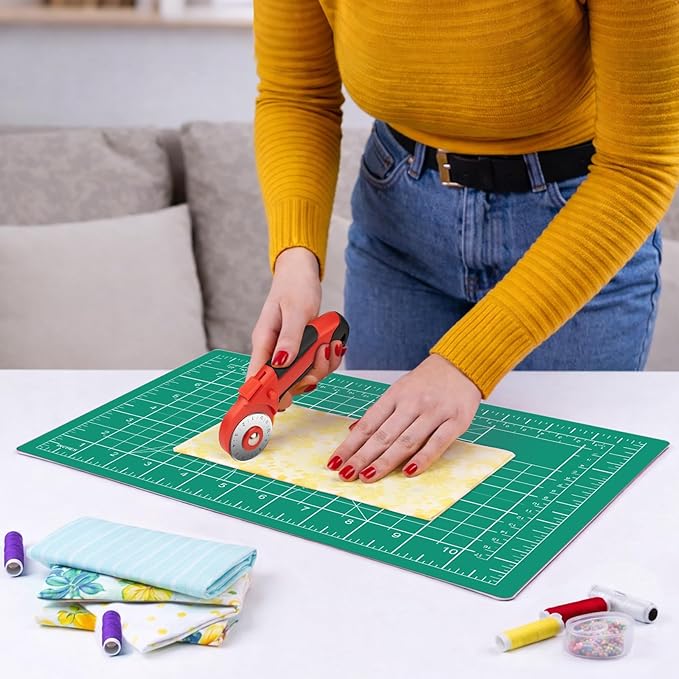 DIYSELF Cutting Mat 12in×18in, Cutting Mats for Crafts, Self Healing Cutting Mat A3, Fabric Cutting Mats Double Side for Sewing, Quilting, Craft Mat for Desktop, Matting & Mounting Materials