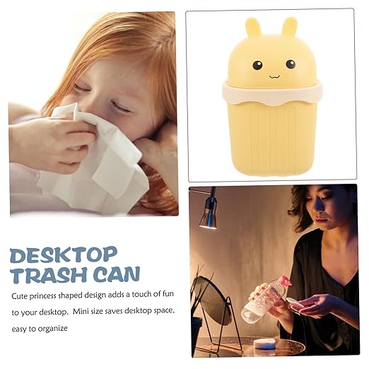 Happyyami Decorative Mini Trash Can Lid Cute Tabletop Waste Bucket for Desk Office and Home Use Cartoon Design for Small Spaces Space-Saving Odor-reducing Functionality