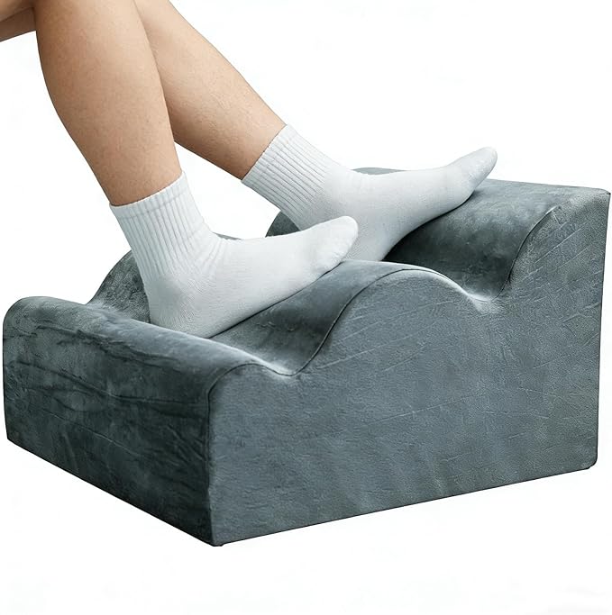 Foot Rest for Under Desk Used to Support The Feet, Multi-Functional Three-Layer Footstool with Ergonomic Design, Providing a More Comfortable Posture for Work and Home