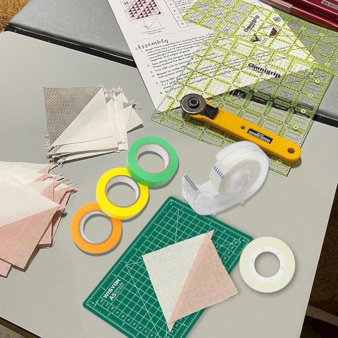 WISYOK 6" x 8" A5 Craft Mat, Small Rotary Cutting Mat for Sewing, Fabric, Ideal for DIY Crafts