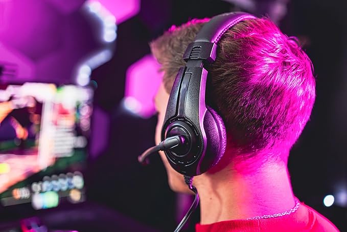 Speedlink LEGATOS Gaming Headset Wired - Lightweight Headset with Microphone and Cable Remote Control, Compatible with PC, PS5, PS4, Xbox, Switch, 3.5 mm Jack Plug with Y Adapter, Black