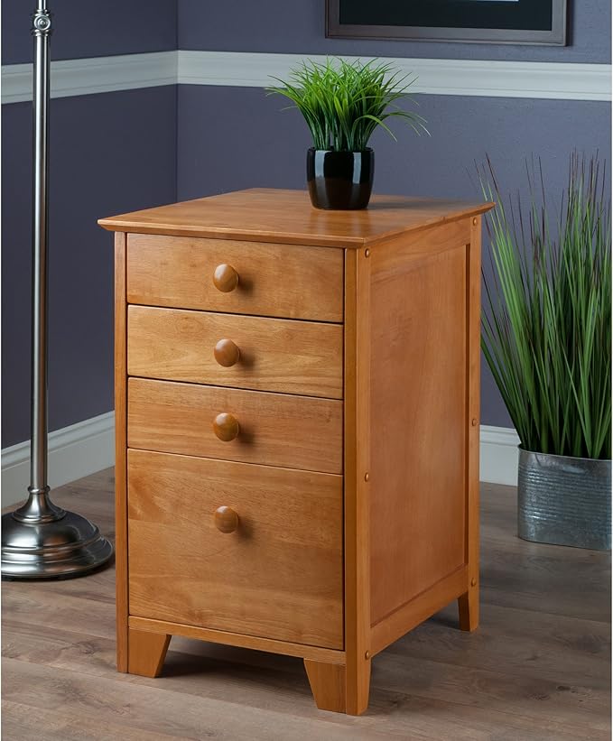 Winsome Studio, Medium, Honey
