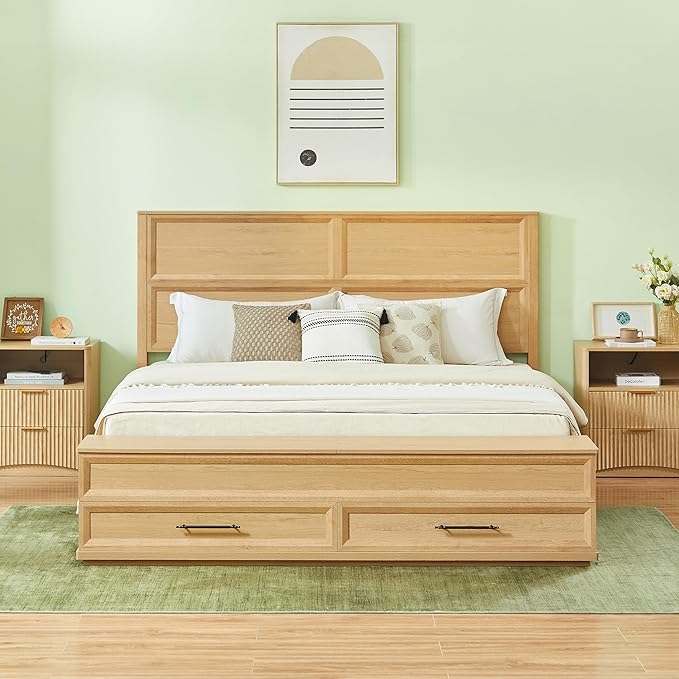 King Size Bed with 3D Geometric Headboard & Storage Bench - 4-Drawer Storage, Modern Bedroom Furniture,Oak. The 3D geometric grid pattern on the headboard exudes modern charm, blending refinement wi