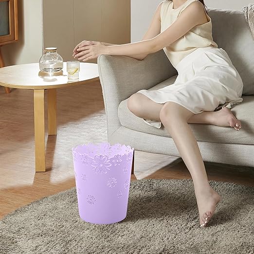 Simple Cute Wastebasket Hollow Flower Shape Plastic Lidless Wastepaper Baskets Trash Can 2.6 Gallons Bathroom Garbage can (Purple, L)