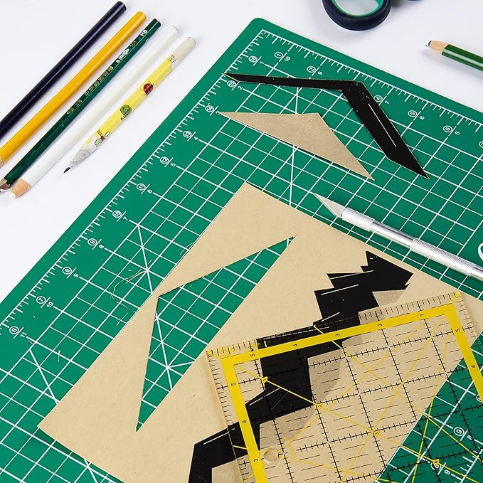 Ecraft Self-Healing Cutting Mat 12x18 Inch, Double-Sided 5-Ply Gridded Rotary Cutting Board, Non-Slip Surface for Sewing, Quilting & Crafts, Green/Black